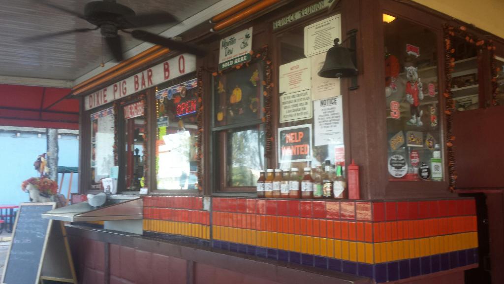 Dixie Pig Bar-b-q